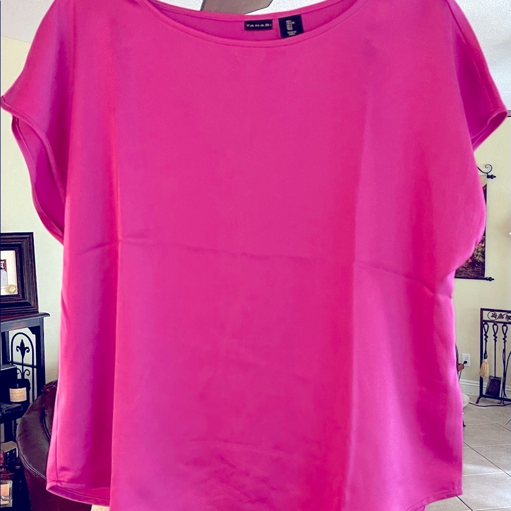 Tahari Women’s magenta pink blouse size large